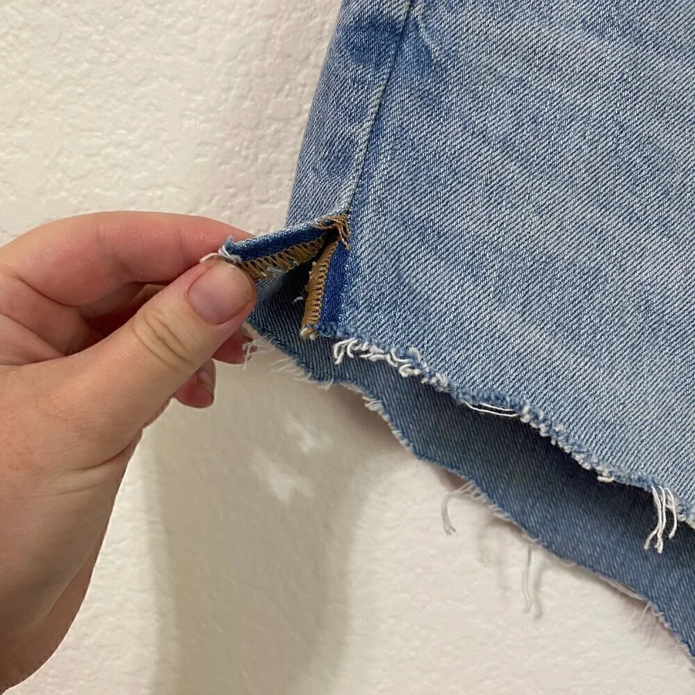American Eagle Baggy Jean Cutoff Shorts Size 0